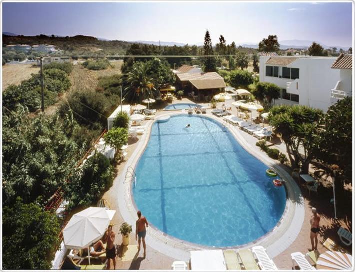 Corellia Asterias Beach Hotel Theológos エクステリア 写真
